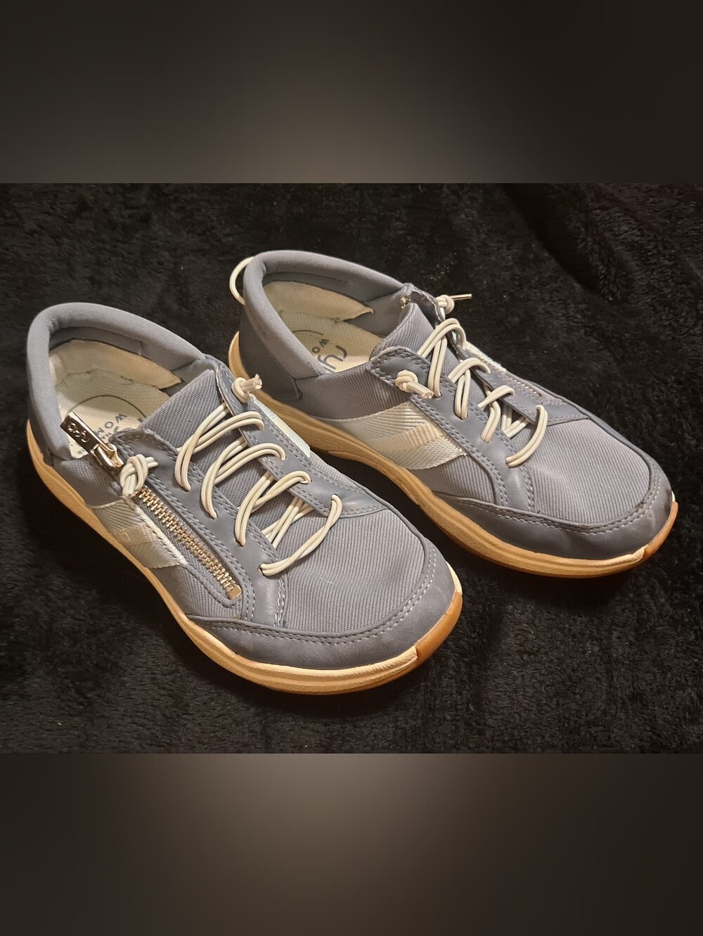 Ryka Womens Blue Sneakers 6W